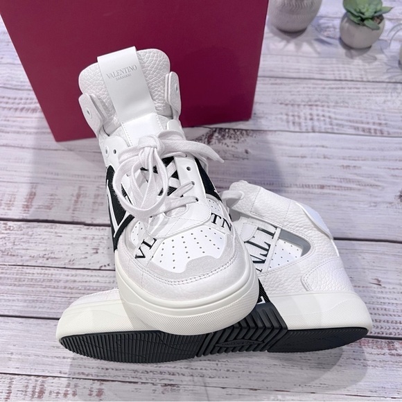 Valentino Garavani VLTN High Top Sneakers - Picture 5 of 15